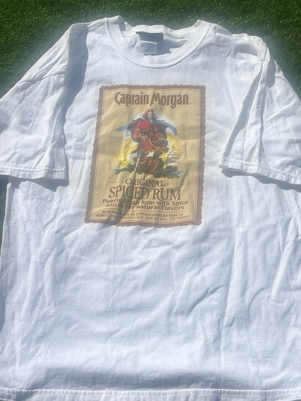 Captain Morgan White Graphic Tee - Original Spiced Rum Label XL